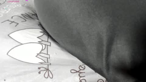nicole_grace0 online show from 01.31.25