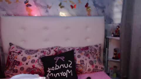 Nicole online show from 02.16.26