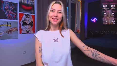 Snapshot of nicole_matt chatting on 03.01.25 Nicole online show from 03.01.25