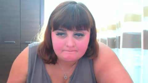 Nicole online show from 10.27.25