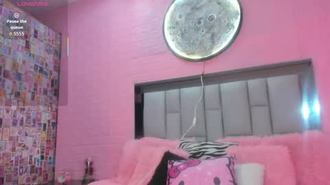 nicole_rosales online show from 09.23.25