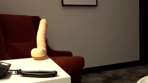 nicoleandbrian online show from 11.25.25