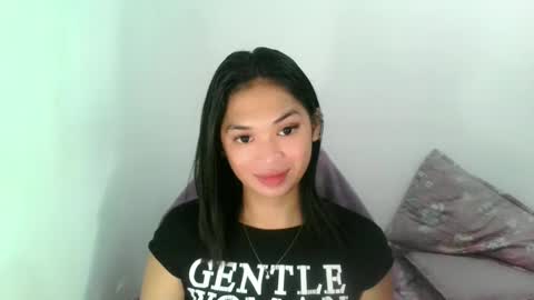 Snapshot of nicolecellini chatting on 03.07.25 NICOLE online show from 03.07.25