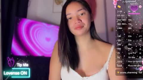 Snapshot of nicolecellini chatting on 10.21.25 NICOLE online show from 10.21.25