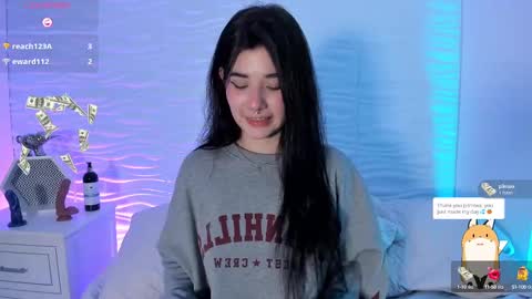 N I C O L E online show from 03.11.25