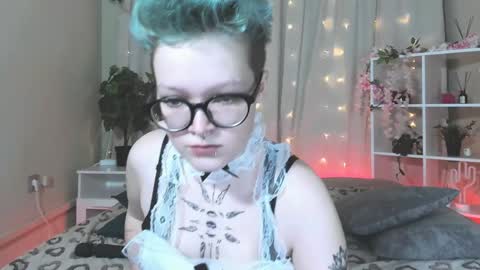 Nicole online show from 01.14.25