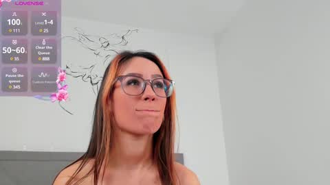 Snapshot of nicoleirisxxx chatting on 03.12.25 nicoleirisxxx online show from 03.12.25