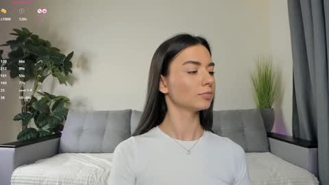 Dua Lipa online show from 12.08.24