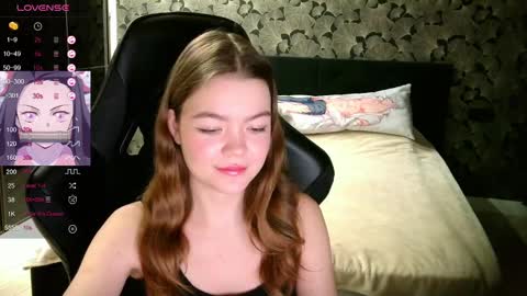 Snapshot of nicolemeew chatting on 01.19.25 NicoleMeew online show from 01.19.25