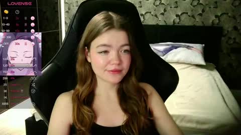 Snapshot of nicolemeew chatting on 02.16.25 NicoleMeew online show from 02.16.25