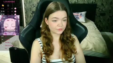 NicoleMeew online show from 05.29.26
