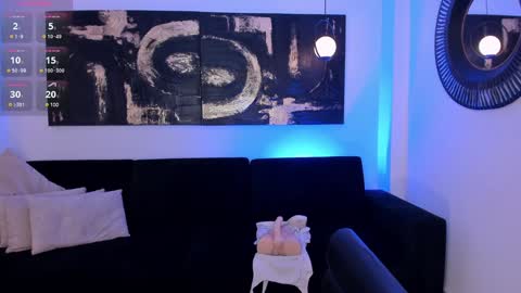 Nicole Sanz online show from 12.30.24