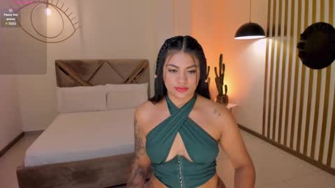 Nicole Sanz online show from 02.27.25