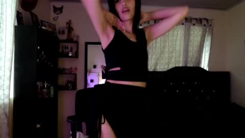 Nicole online show from 10.06.25