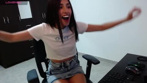 Nicole online show from 03.14.26