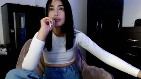 Snapshot of nicoletta_c66 chatting on 05.20.26 Nicole online show from 05.20.26