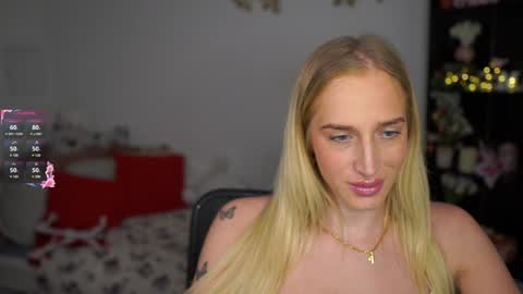 nicolette__shea_ online show from 01.03.25
