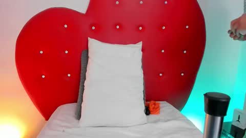 nicolette online show from 01.07.26