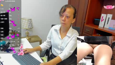 Snapshot of nicolettryan chatting on 01.02.25 Nicolett Ryan online show from 01.02.25