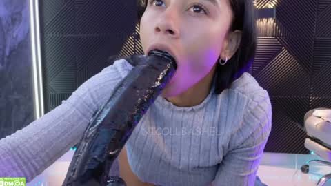 Nicoll  Independent model online show from 02.03.25