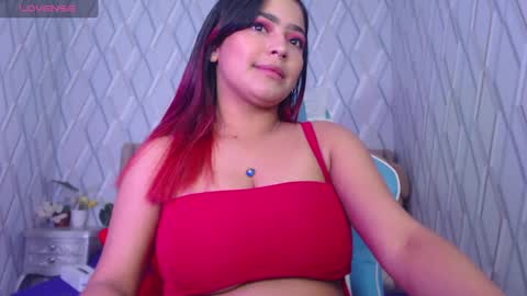 Snapshot of nicolletaylorq chatting on 01.18.25 Nicolle Miley online show from 01.18.25