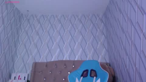 Snapshot of nicolletaylorq chatting on 01.18.25 Nicolle Miley online show from 01.18.25