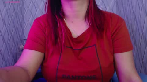 Snapshot of nicolletaylorq chatting on 01.19.25 Nicolle Miley online show from 01.19.25