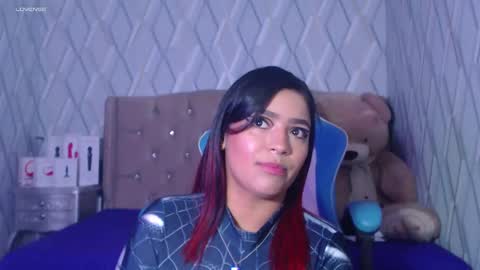 Snapshot of nicolletaylorq chatting on 01.19.25 Nicolle Miley online show from 01.19.25