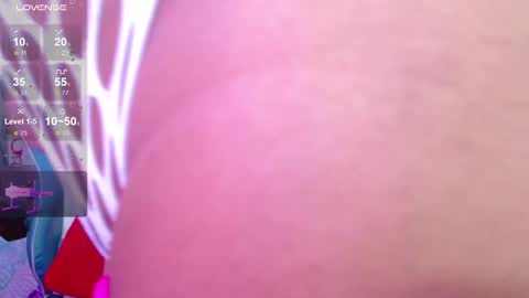 Snapshot of nicolletaylorq chatting on 02.22.25 Nicolle Miley online show from 02.22.25