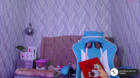 Snapshot of nicolletaylorq chatting on 03.11.25 Nicolle Miley online show from 03.11.25