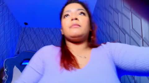 Nicolle Miley online show from 12.01.25