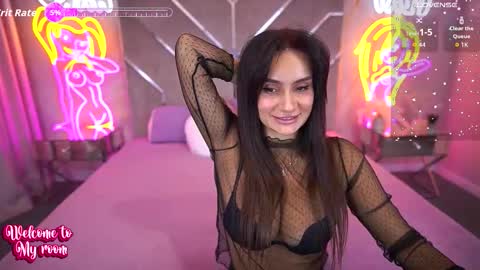 Snapshot of nicolnightt chatting on 10.20.25 Nicole online show from 10.20.25