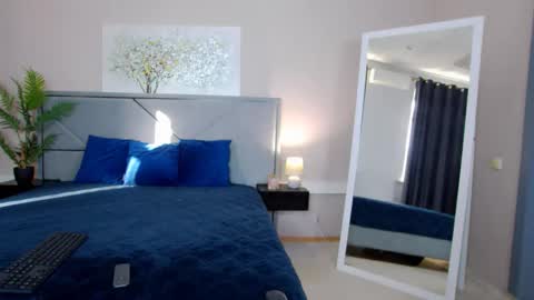 NicolRos online show from 11.21.25