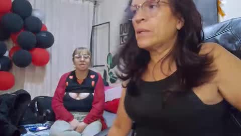 Snapshot of nicoltatiana_ chatting on 04.23.26 nicoltatiana_ online show from 04.23.26