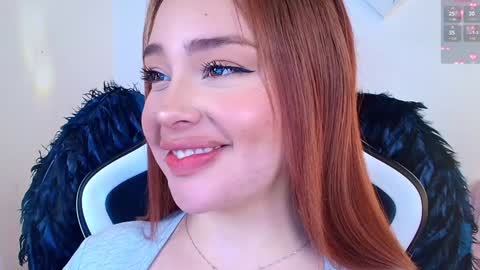 Snapshot of nicolthompsonn chatting on 01.10.25 Nicol online show from 01.10.25