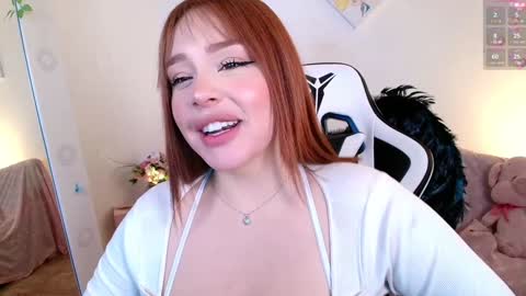 Snapshot of nicolthompsonn chatting on 01.23.25 Nicol online show from 01.23.25