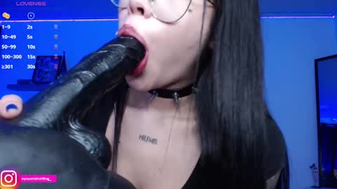 Lizzie online show from 12.10.24