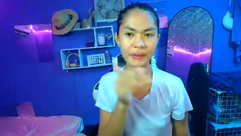 Snapshot of nicsh chatting on 06.21.26 Nichole online show from 06.21.26