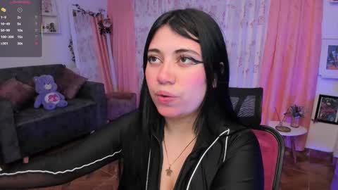      900   300   online show from 11.21.25