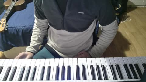 Julian online show from 01.12.25