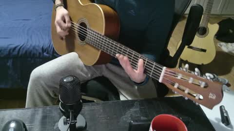 Julian online show from 02.04.25