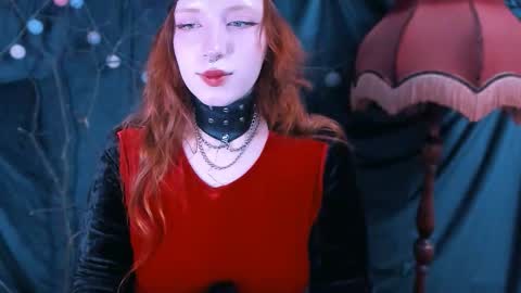 Snapshot of night_liliths chatting on 10.28.25 Lilitht online show from 10.28.25