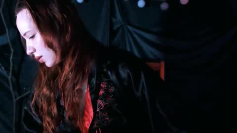 Lilitht online show from 11.15.25