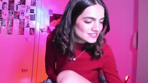 Snapshot of nightfloatt chatting on 10.14.25 Daisy online show from 10.14.25