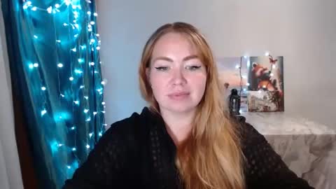nightlaura online show from 01.09.25