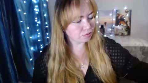 nightlaura online show from 01.13.25