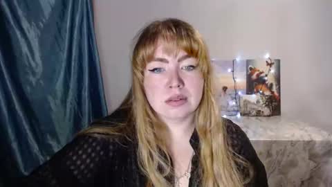 nightlaura online show from 01.16.25