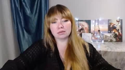 nightlaura online show from 01.28.25