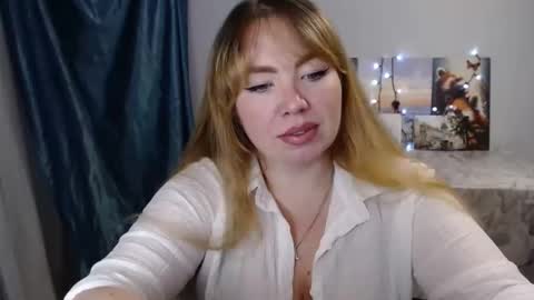 nightlaura online show from 02.01.25