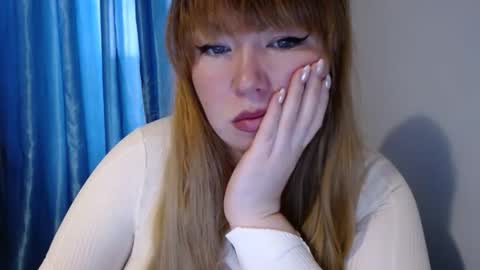 nightlaura online show from 02.09.25